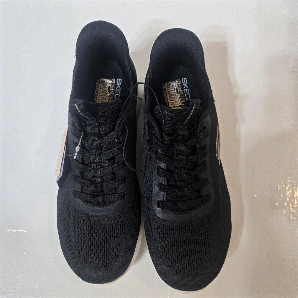 Skechers slip ins brand new